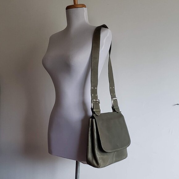 Olive Leather TIGNANELLO Saddle Bag Shoulder Purse - Picture 2 of 15